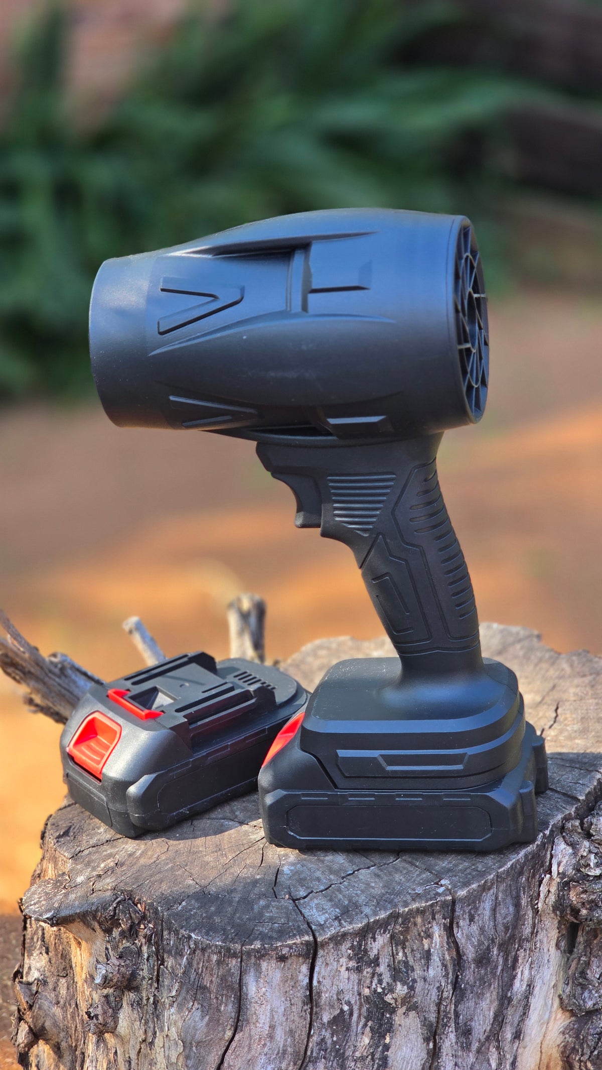 Elvior Windpomp™ – Includes 1 Battery & 1 Charger